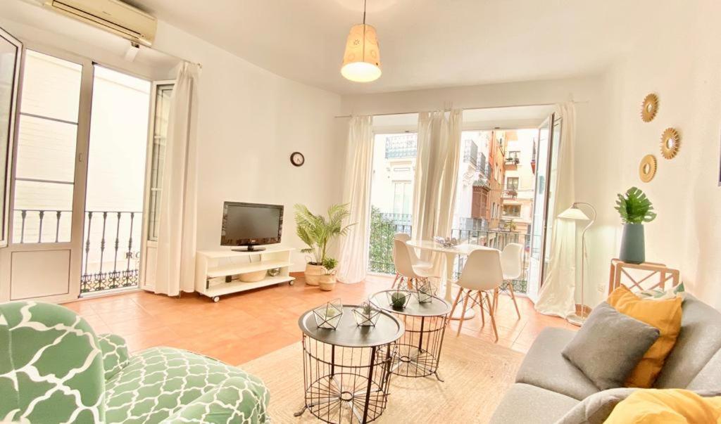 Superb Apartment In Downtown Of Sevilla ,Parking Optional, Top !! Sevilha Exterior foto